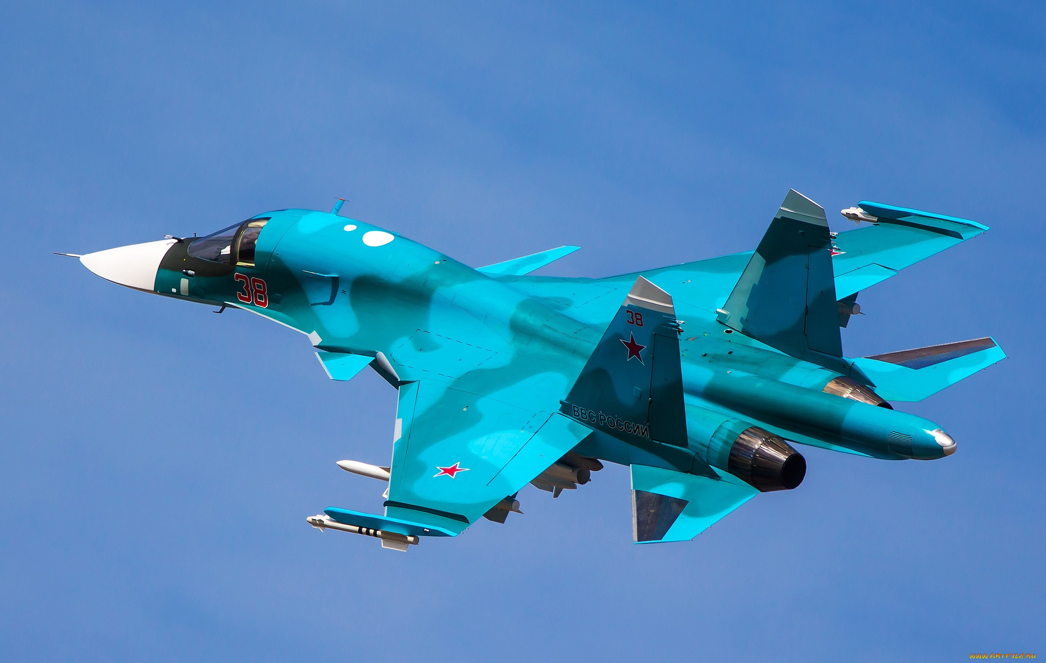 В Воронежской области разбился истребитель Су-34
