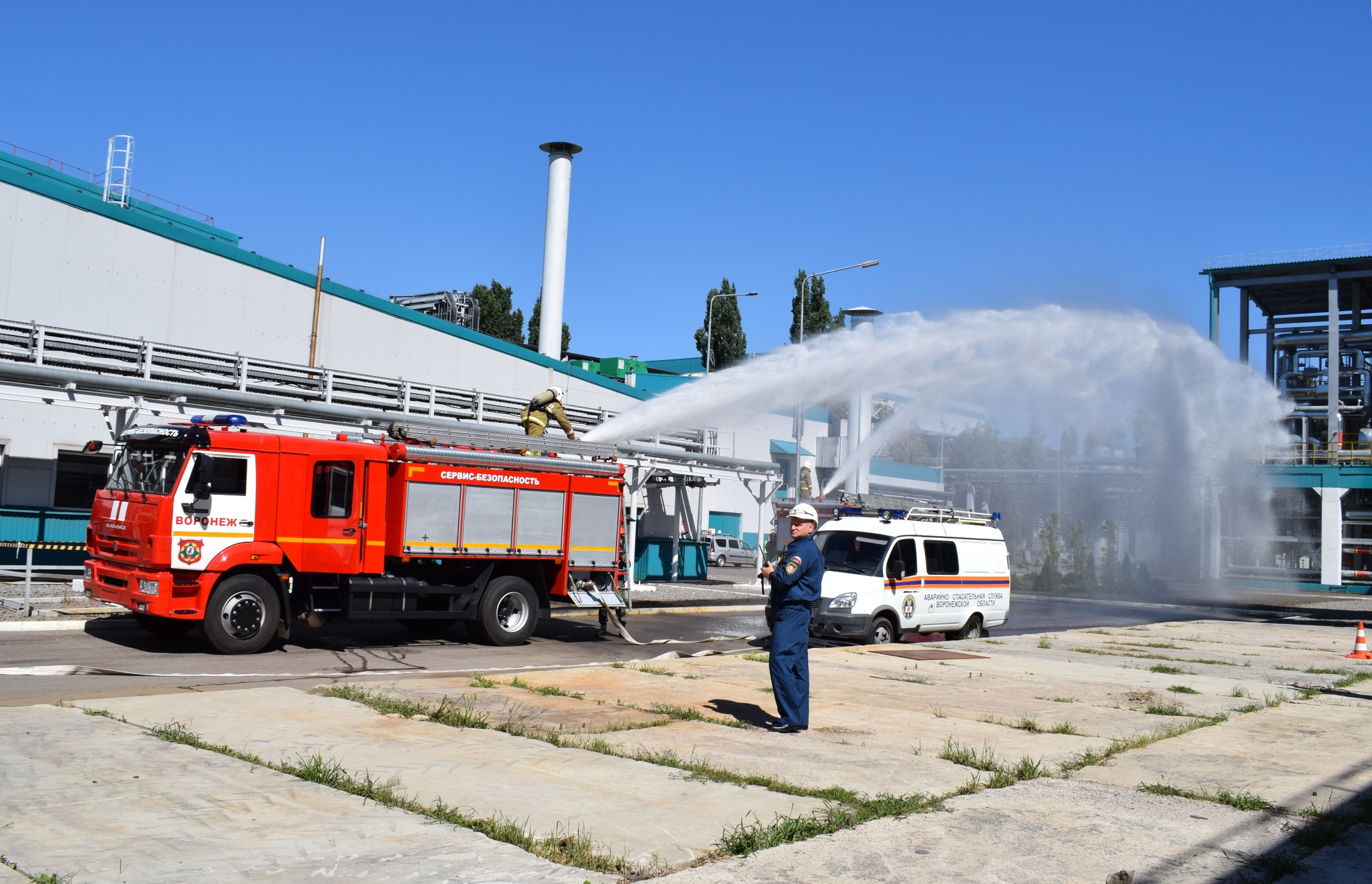 «Воронежсинтезкаучук» значительно обновил автопарк пожарно-спасательной техники