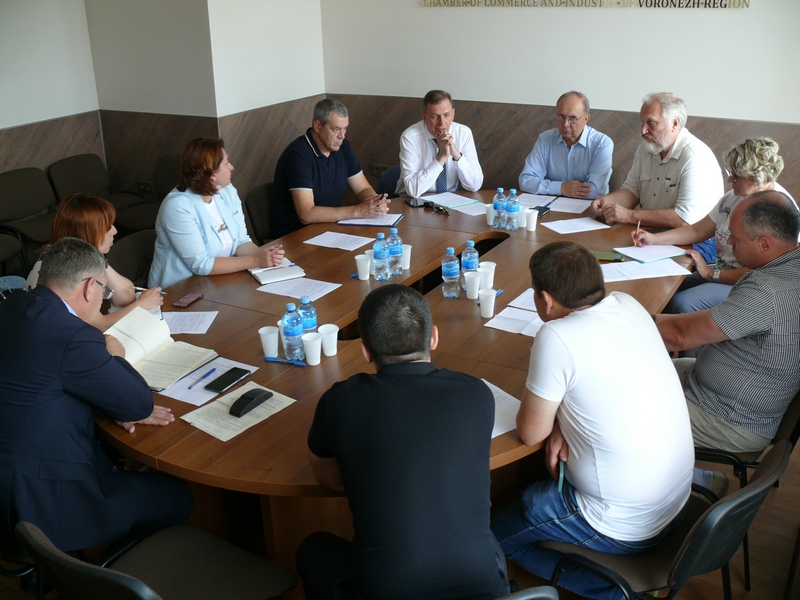 В Торгово-промышленной палаты Воронежской области обсудили сложные вопросы региональных перевозчиков 