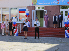 Вадим Кстенин поздравил школьников и учителей с 1 сентября