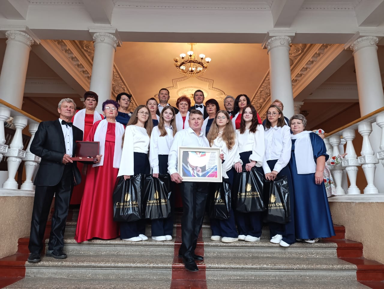 «Синтез-Ойл»: поддержка участников конкурса «Гордость России»