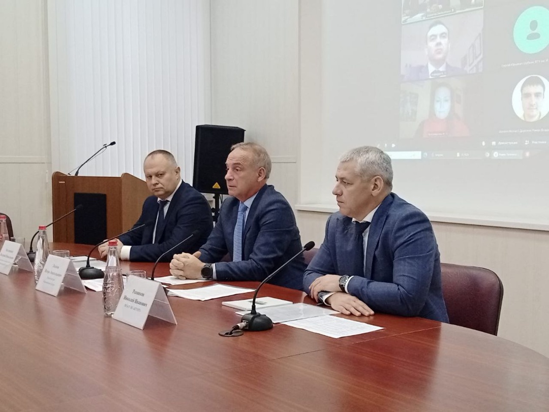 От импортозамещения к лидерству: как конференция по АПК-машиностроению задала новые ориентиры для отрасли