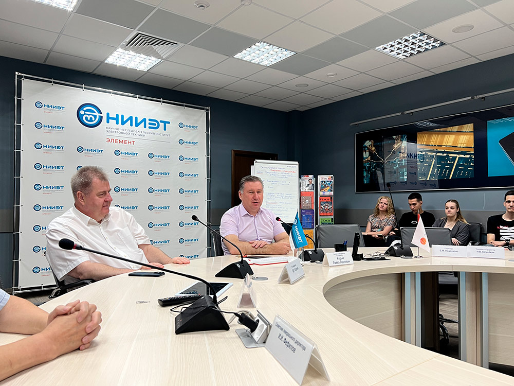 Стратегическое партнёрство в сотрудничестве: ВГЛТУ и НИИЭТ