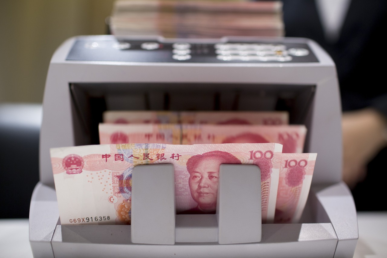 Воронежский бизнес вдвое увеличил депозиты в юанях