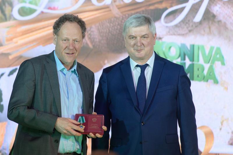 ЭкоНива: заслуги воронежских сельхозпроизводителей отметили на федеральном и областном уровне