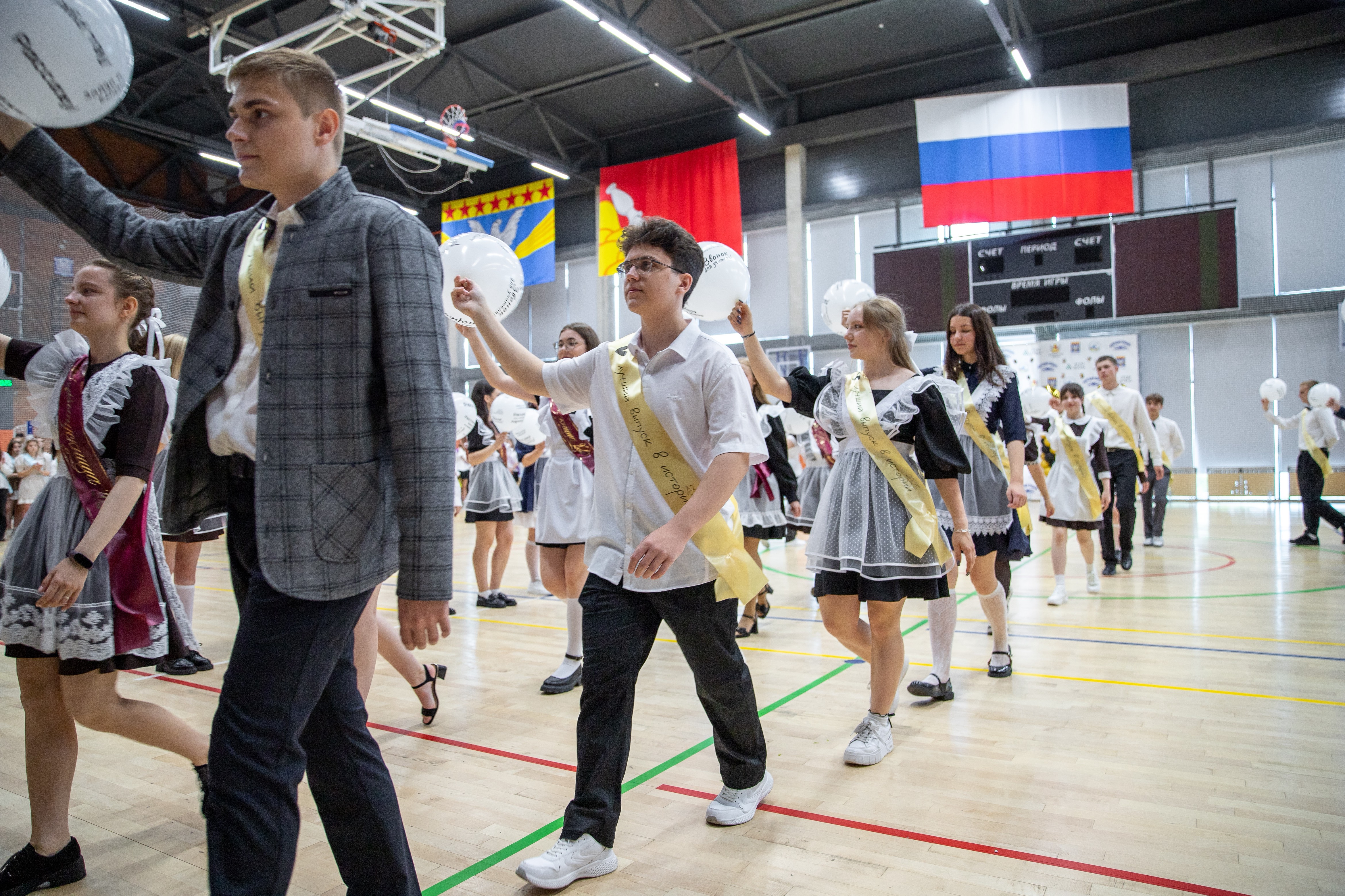 Нововоронежская АЭС по итогам учебного года отметила подарками свыше 400 школьников-отличников города