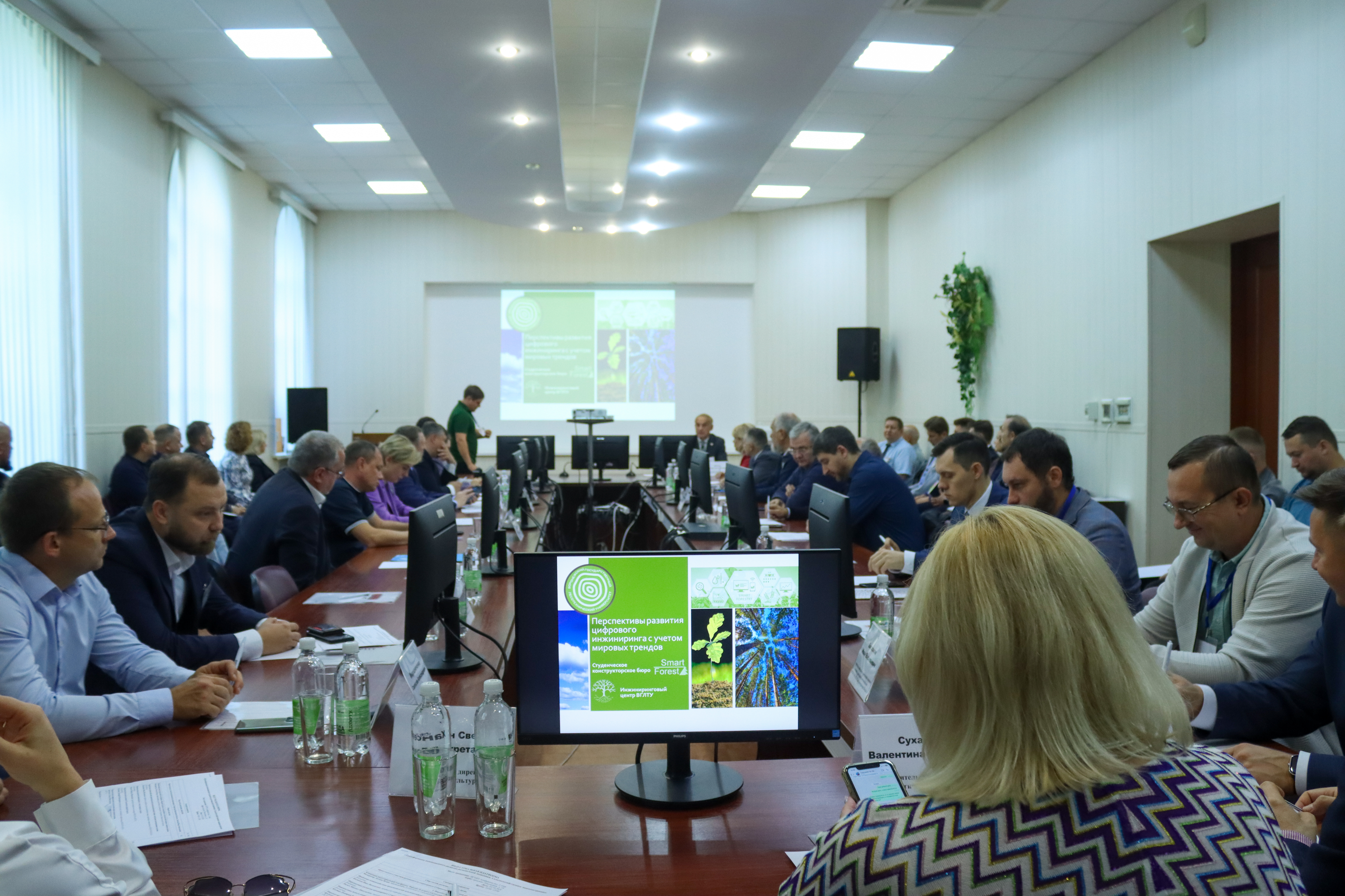 Развитие сельскохозяйственного машиностроения региона обсудили на Индустриальной платформе