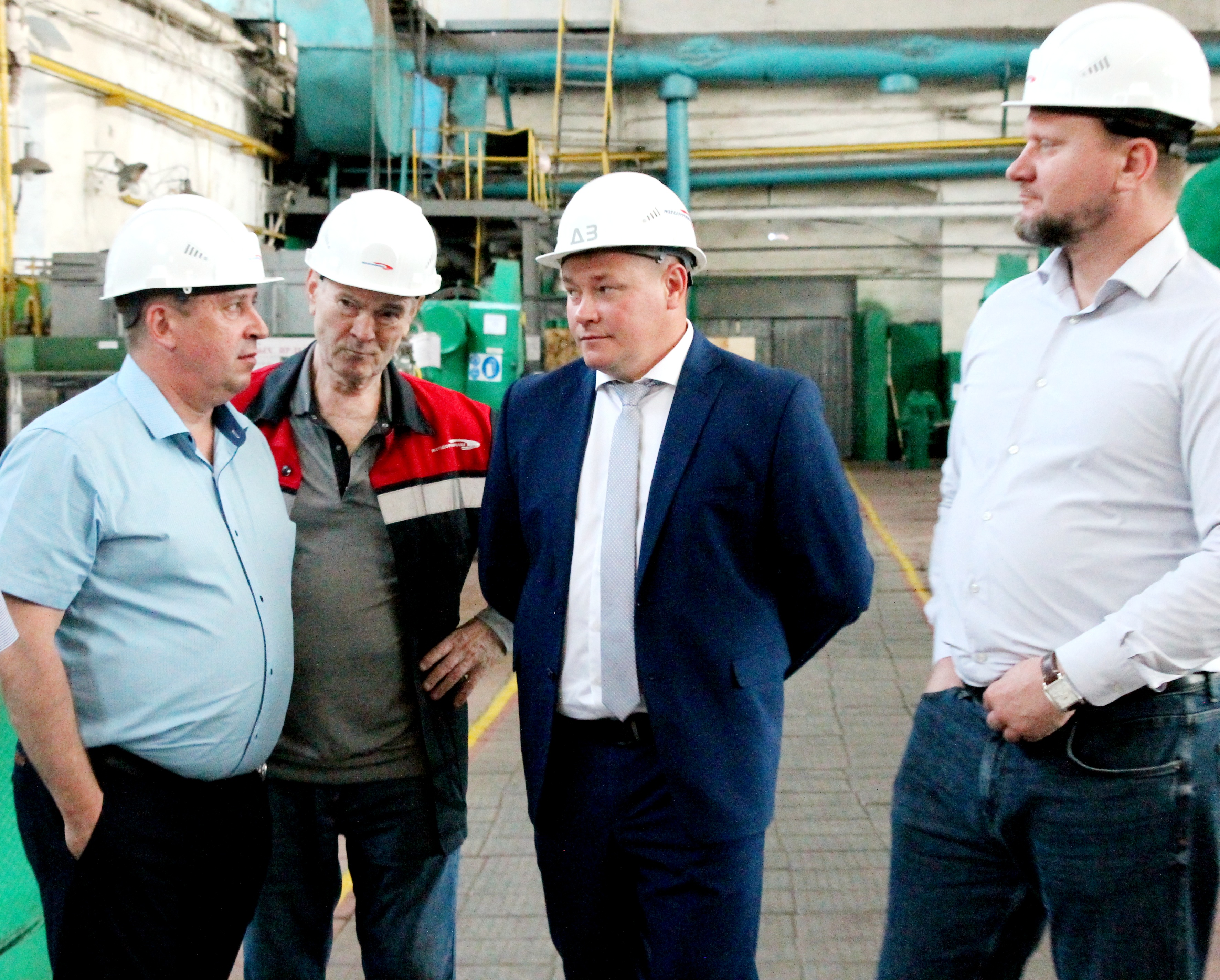 Представители Минпромторга и Трансмашхолдинга ознакомились с производственными возможностями Воронежского тепловозоремонтного завода