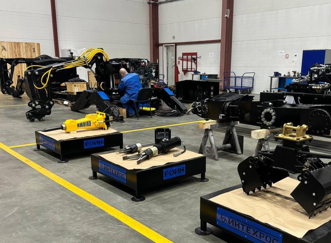 ИНТЕХРОС: развитие инженерной робототехники