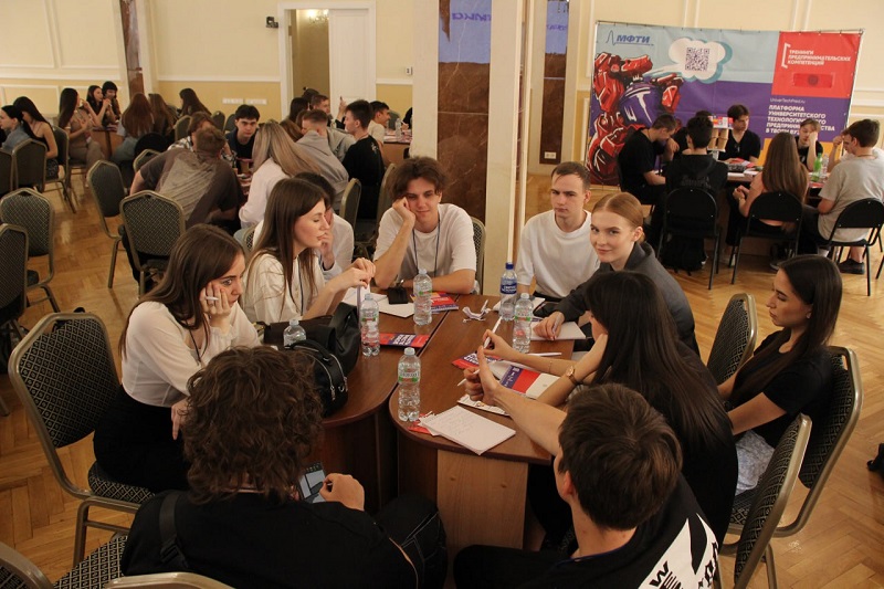 ВГЛТУ: тренинг по предпринимательским навыкам