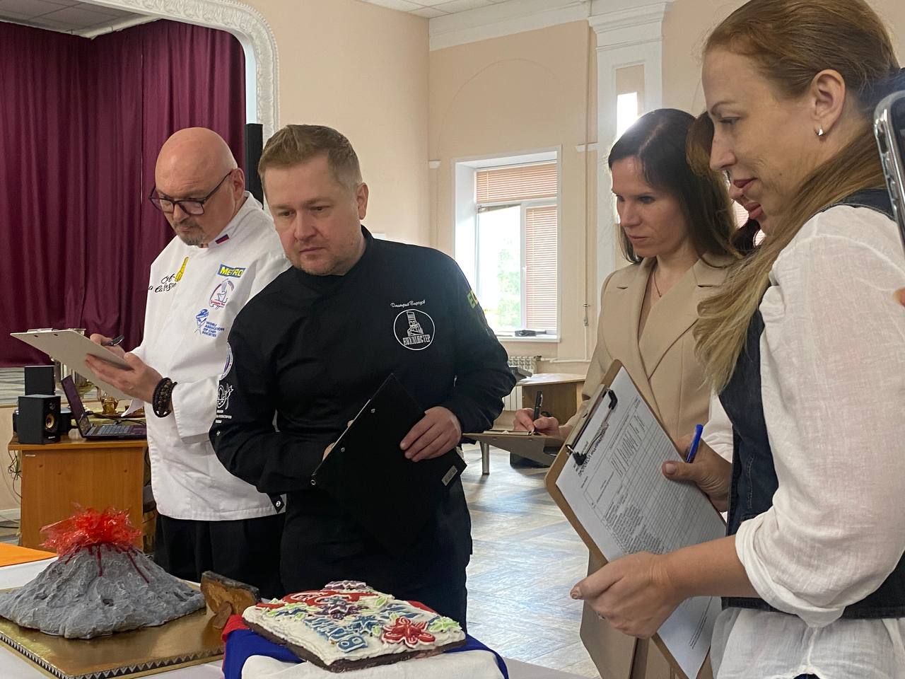 Пряничных дел молодые мастера