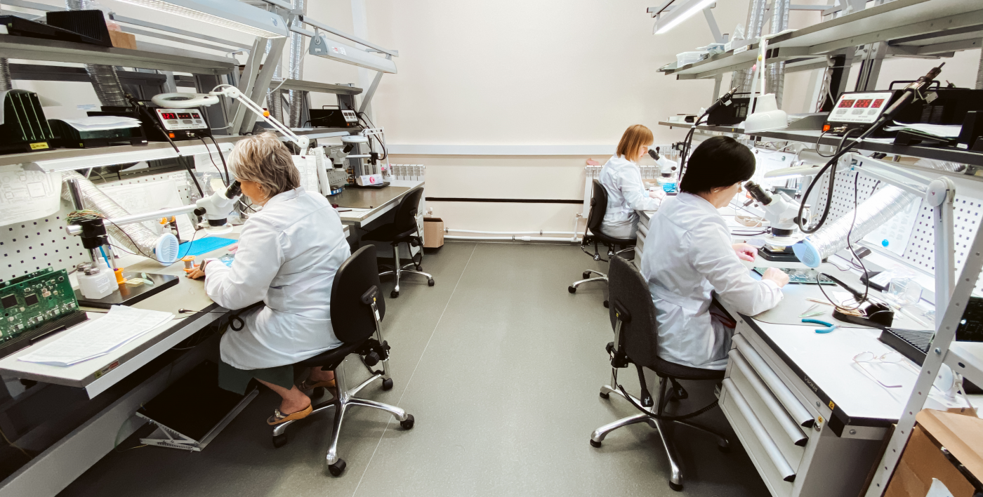 «Модуль-Воронеж» запустил новую высокотехнологичную линию поверхностного монтажа