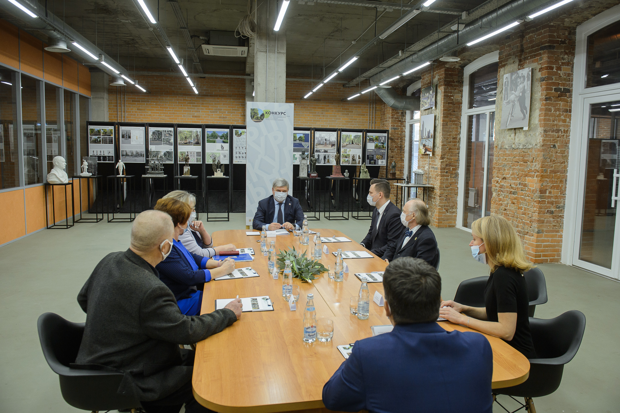 Определен проект памятника легендарному руководителю «Воронежсинтезкаучука» Леониду Кудрявцеву