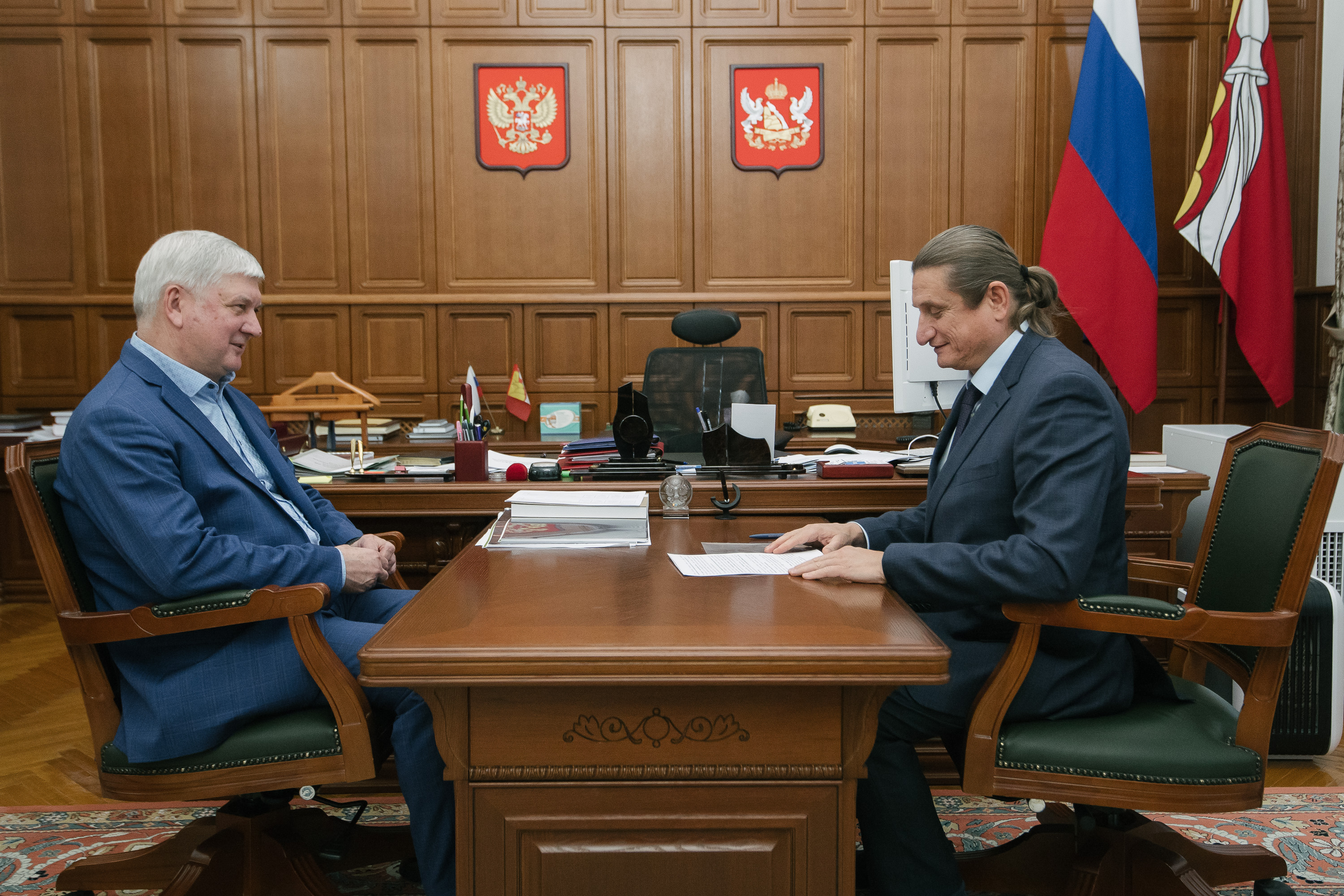 Воронежский губернатор провел рабочую встречу с депутатом Госдумы Сергеем Чижовым