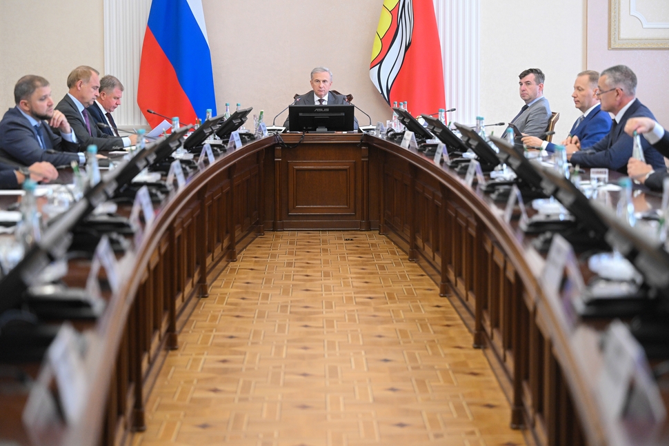 Воронежская область усиливает поддержку ответственного бизнеса и модернизирует систему долговременного ухода