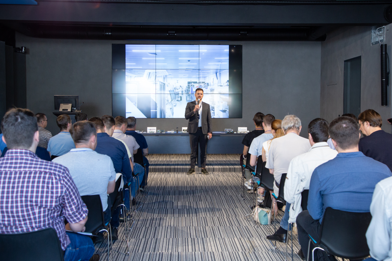 Компания АЕДОН: конференция «Энергетическая Электроника»